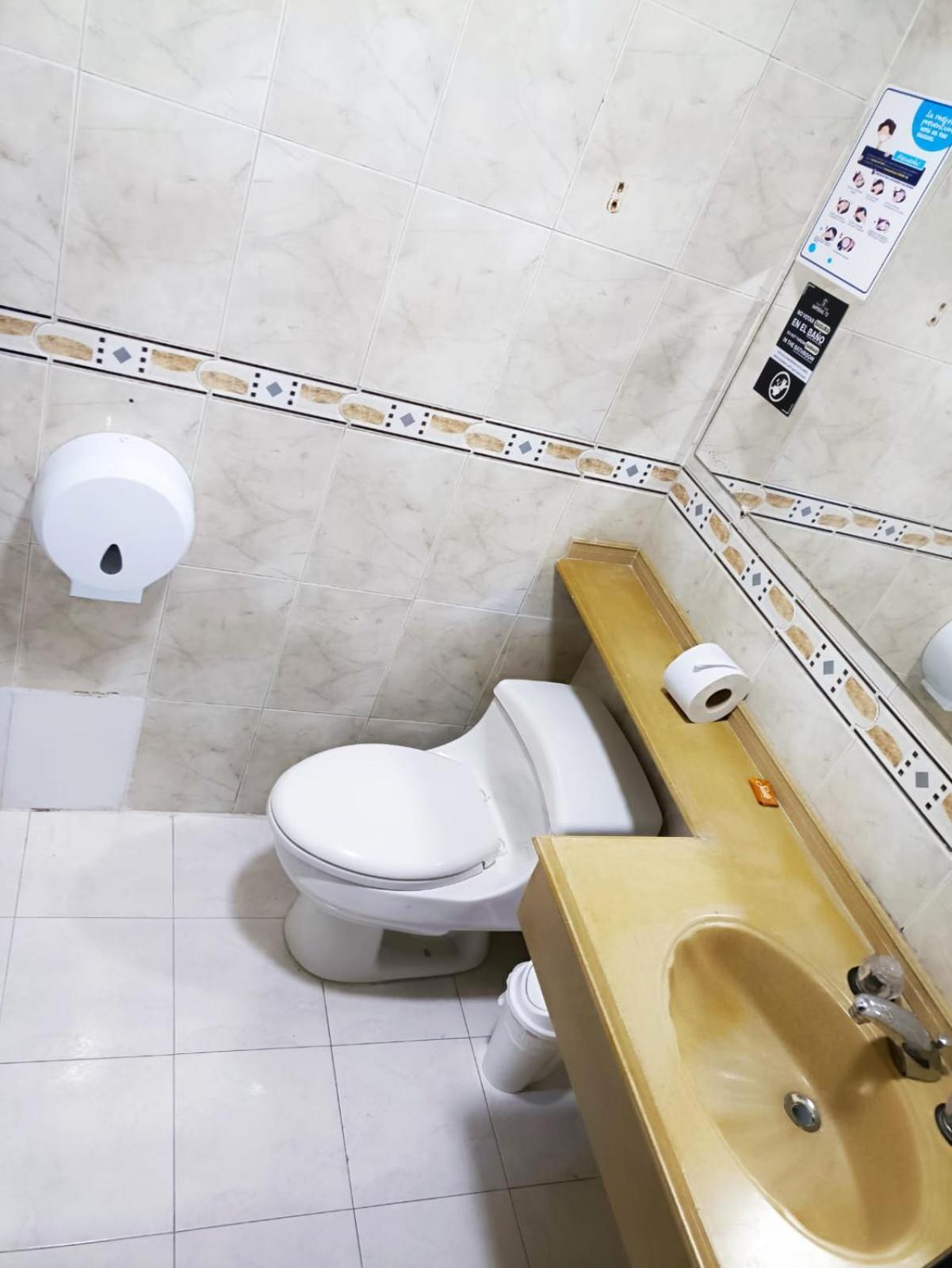Hotel Suite Imperial 72 Μπαρρανκίγια Εξωτερικό φωτογραφία